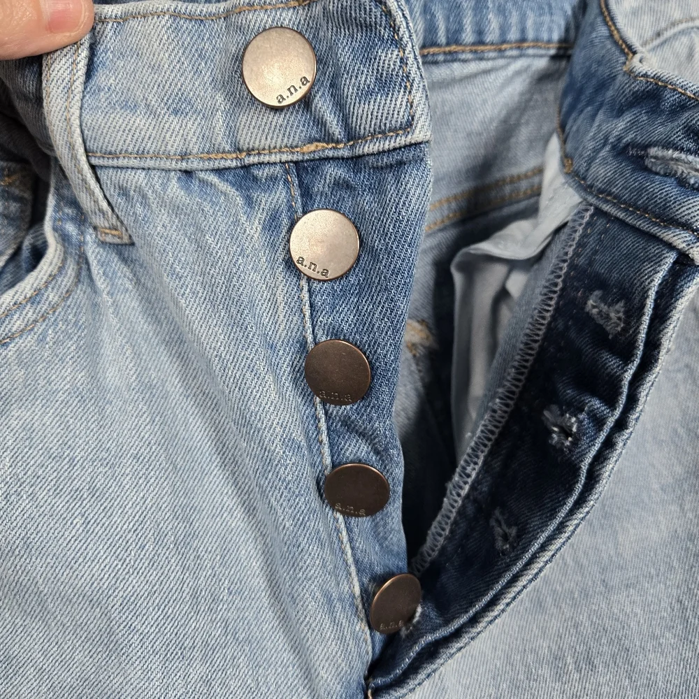 a.n.a. High Rise Vintage Straight Leg Distressed Button Fly Denim Jeans Size 6